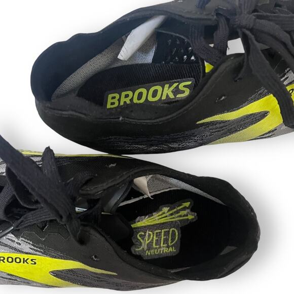 Brooks QW-K v4 Speed sprint spikes racing cleats Unisex - Picture 6 of 12